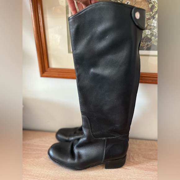 HUNTER Leather Kneehigh Riding Boots in Black - Picture 7 of 13